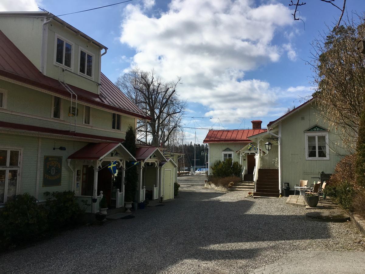 Hotell Torpa Pensionat - Sweden Hotels Sodertalje Exterior foto